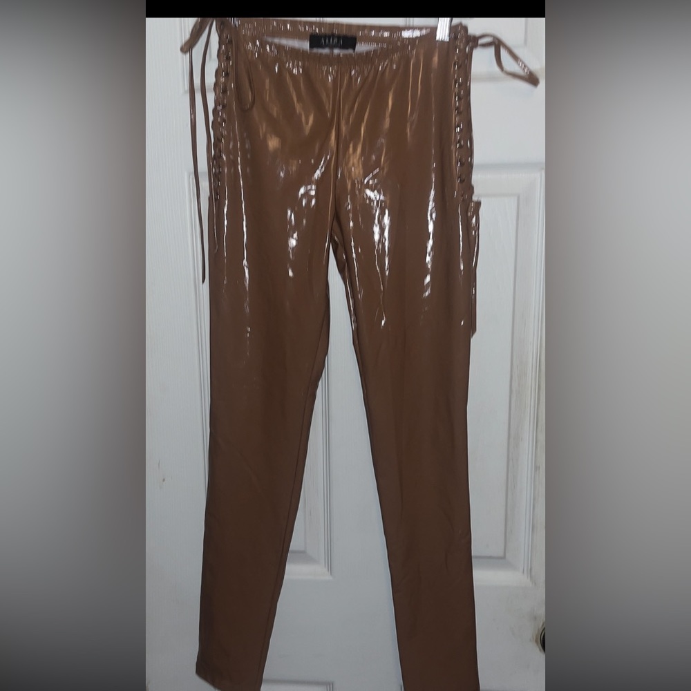 Brand : Akira  Size : S Color : brown